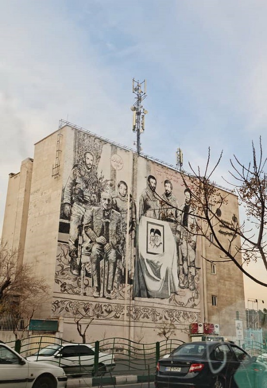 سانسور تصویر مادر شهید در تهران سانسور تصویر مادر شهید در تهران