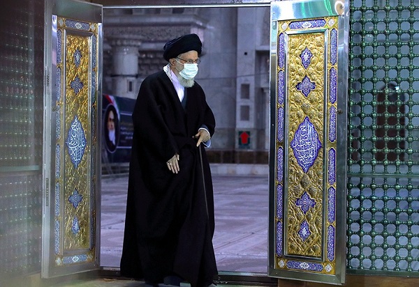 حضور رهبر معظم انقلاب در مرقد مطهر امام خمینی (ره)