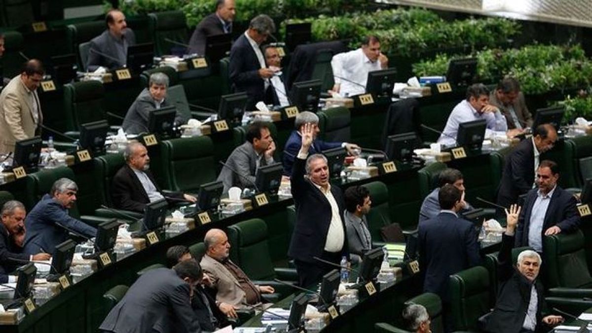 ابتلای ۴۵ تن از نمایندگان مجلس به کرونا