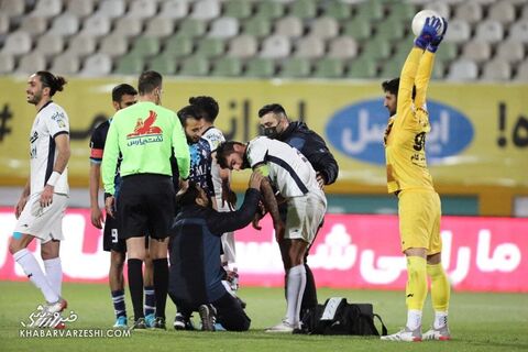 بیهوشی مدافع استقلال بیهوشی مدافع استقلال