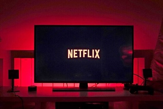 تعلیق تیک‌تاک و نتفیلیکس در روسیه