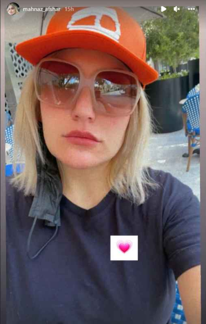 استایل مهناز افشار با کلاه و تی شرت + عکس