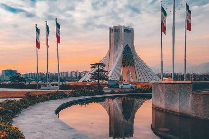 میدان آزادی