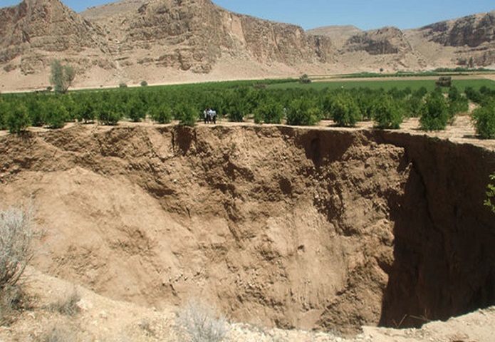  بحران فرونشست زمین در ایران