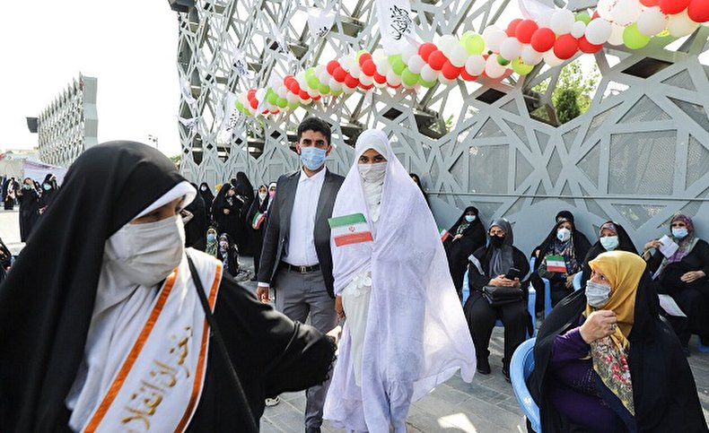 جشن ازدواج دختران انقلاب در میدان امام حسین(ع)
