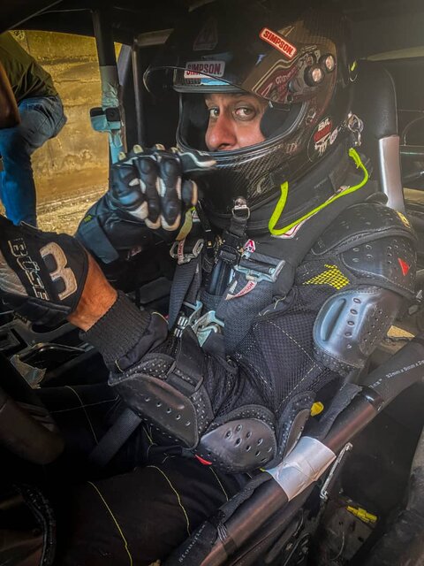 چه اتفاقی برای ارشا اقدسی افتاد؟ چه اتفاقی برای ارشا اقدسی افتاد؟