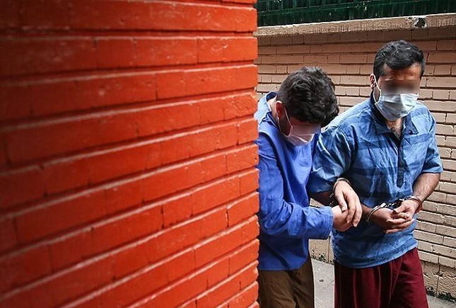 پرش دزد خانه های غرب تهران از طبقه دوم ساختمان دزد خانه