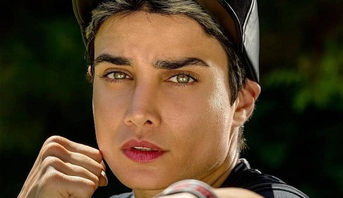  تینا آخوندتبار 