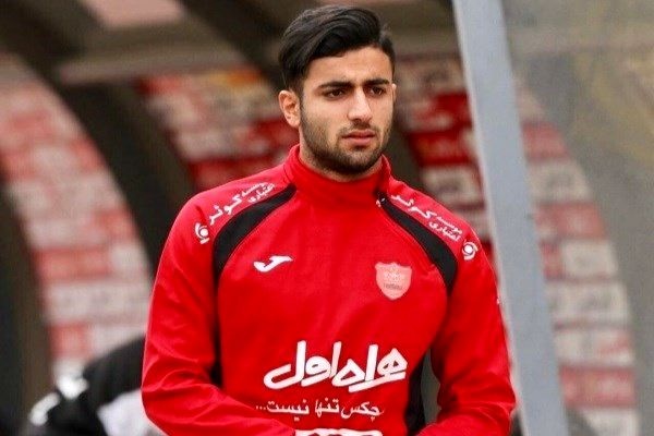 پرسپولیس با لژیونر قدیمی‌اش هواداران را سورپرایز می‌کند/ عکس