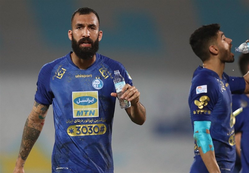 بازگشت چشمی به استقلال