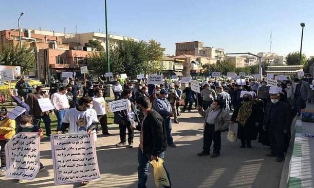 تجمع-مردان-مقابل-مجلس-برای-کاهش-میزان-مهریه