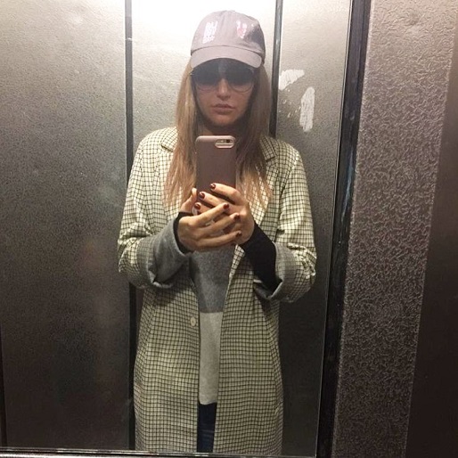 عکس مهناز افشار در آسانسور با استایلی خاص عکس مهناز افشار در آسانسور با استایلی خاص