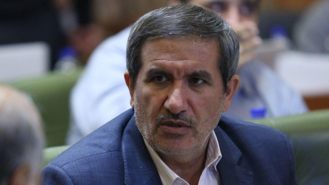 تذکر امانی به فرمانداری و آموزش و پرورش شهرستان ری و آب و فاضلاب منطقه‌ای تهران / بوی تعفن کانال فاضلاب «عباس‌آباد» بلای جان مردم