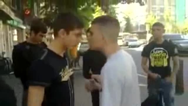 علی شوتی فیلم کتک کاری دانش آموزان را منتشر کرد کتک کاری نوجوانان