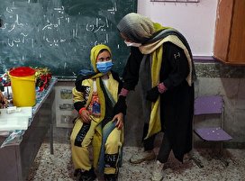 واکسیناسیون دانش آموزان استثنایی در اهواز/ تصاویر
