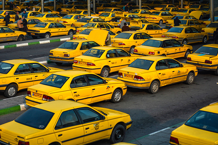 افزایش مجدد نرخ کرایه تاکسی در برخی شهر‌ها به دلیل تورم و تغییر مکرر قیمت کالا‌ها