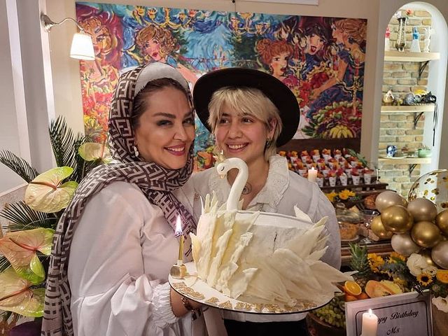 بهاره رهنما و دخترش 