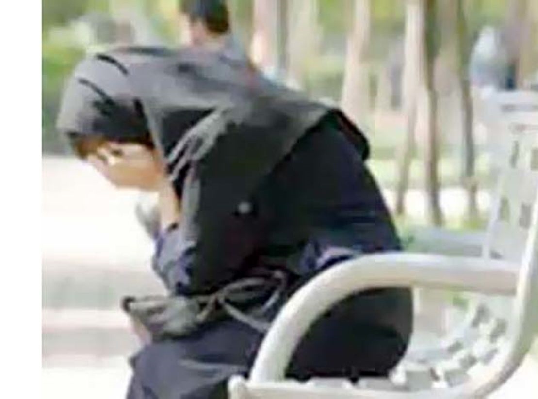 دختر فراری از خانه