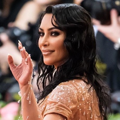 کیم کارداشیان وکیل می شود