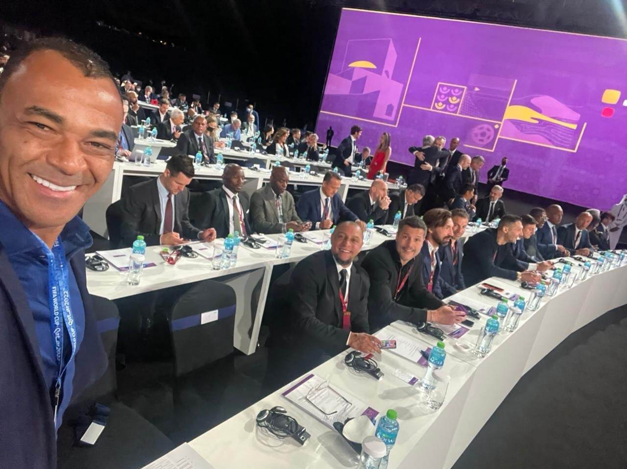 دایی و اسطوره‌ها فوتبال در یک قاب