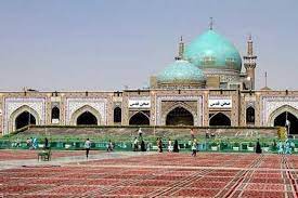 فیلمی از حمله با چاقو به ۳ طلبه در حرم مطهر رضوی/ ویدئو