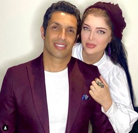 عکسهای-کنار-ساحلی-همسر-سپهر-حیدری-جنجالی-شد-عکس عکسهای کنار ساحلی همسر سپهر حیدری جنجالی شد!/ عکس