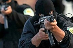 تیراندازی پلیس به پای مرد متخلف و پرخطر / فیلم