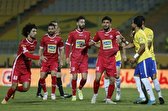  پرسپولیس حمام مردانه شده/  هر کسی لوگو را ببوسد، می‌رود داخل!/ فیلم