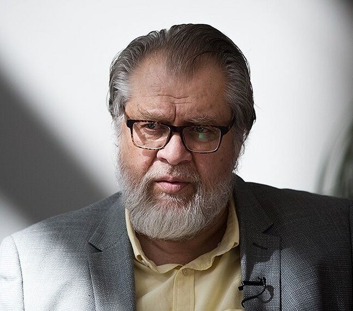 نادر طالب‌زاده 