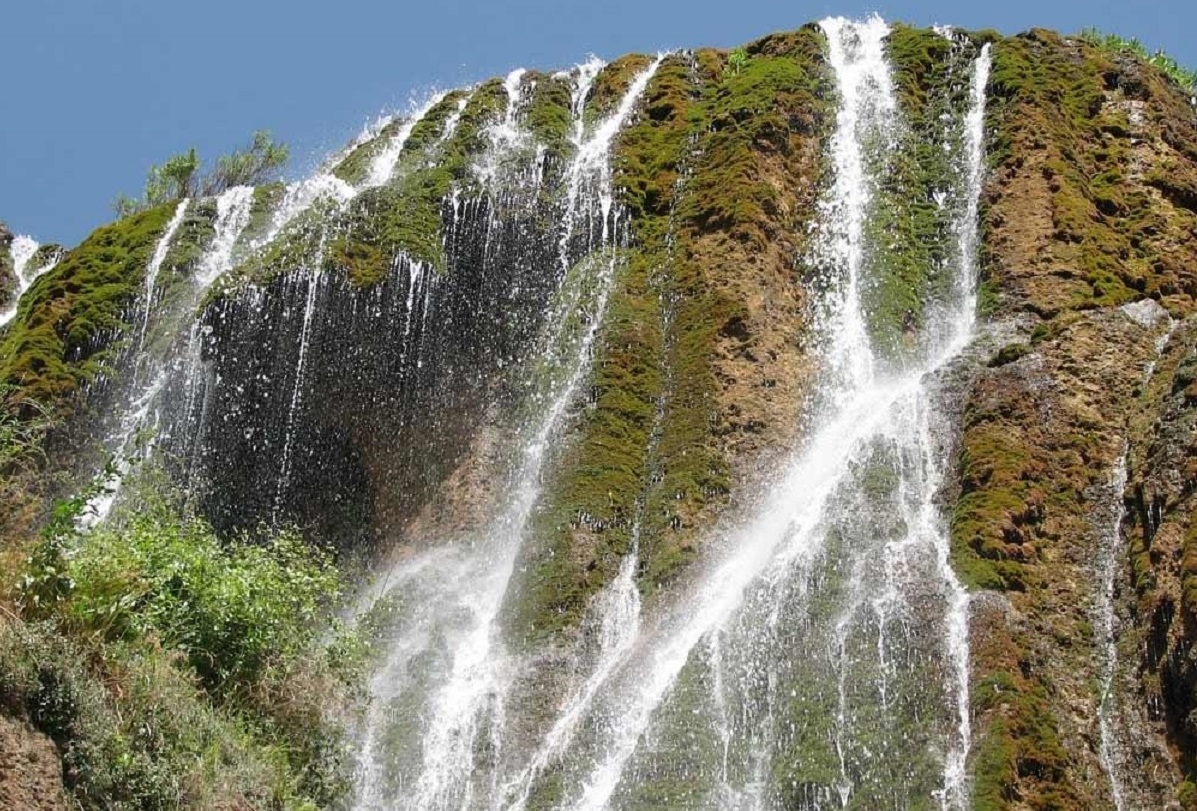 جاذبه های گردشگری روستای ارنگه در ۱۸ کیلومتری جاده چالوس