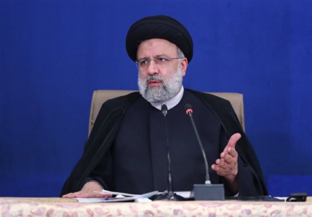 روزنامه جمهوری اسلامی: آقای رئیسی از گشت ارشاد مدیران چه خبر؟