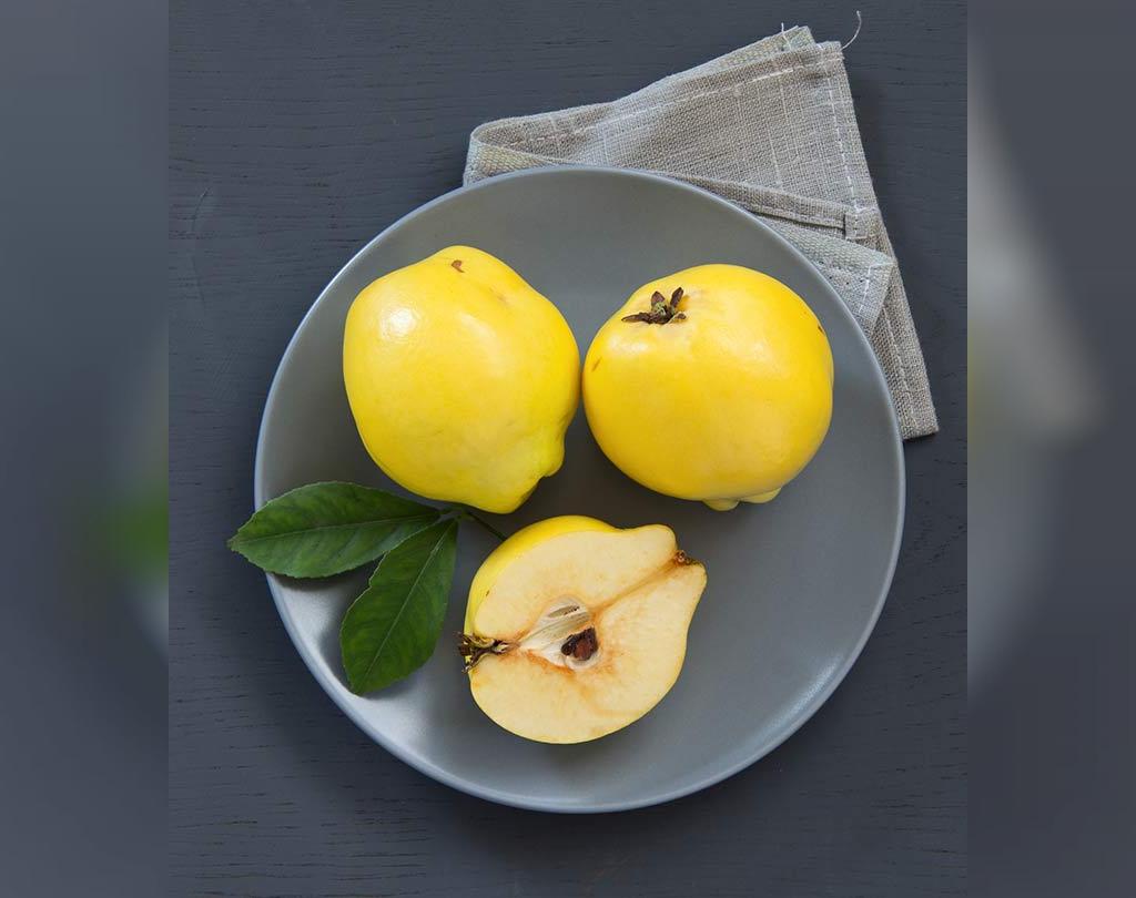 خواص و مضرات میوه به چیست؟