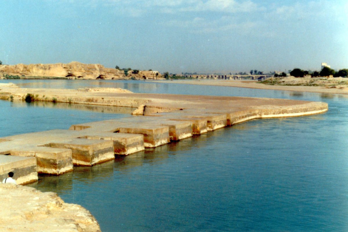بند میزان استان خوزستان، یکی از بزرگترین سازه‌های آبی ایران