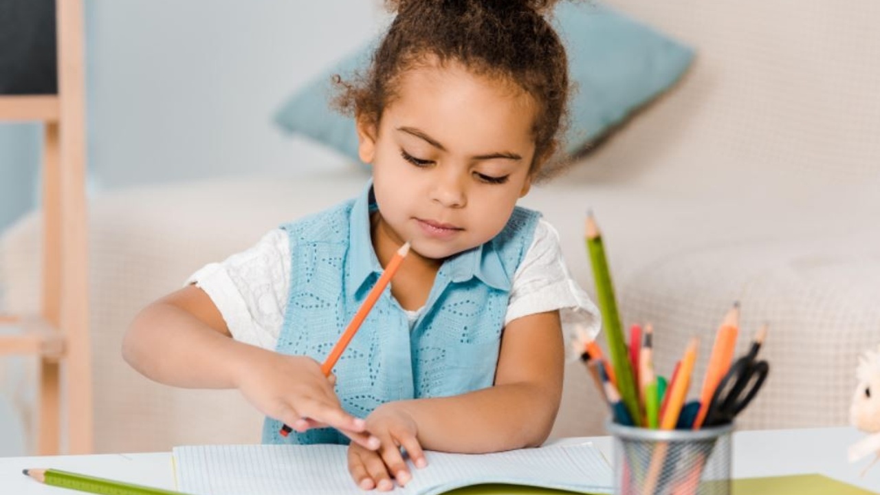 اختلال نوشتن در کودکان و راه‌های درمان آن