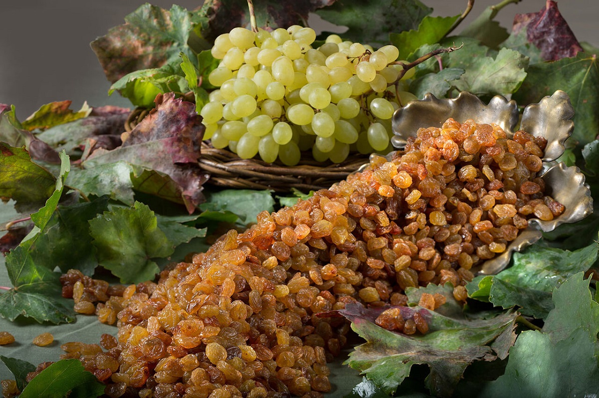 همه خواص انگور ؛ از غوره تا کشمش