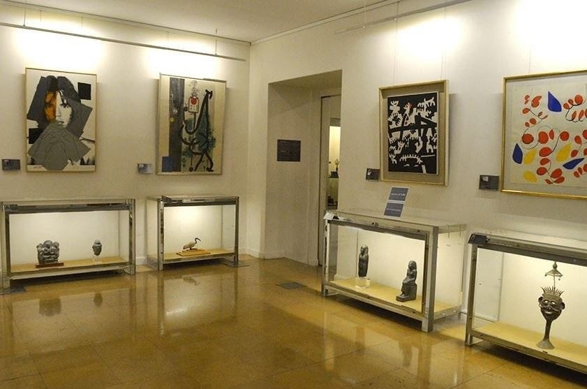 با ویژگیها و جاذبههای گردشگری کاخ نیاوران آشنا شوید با ویژگیها و جاذبههای گردشگری کاخ نیاوران آشنا شوید