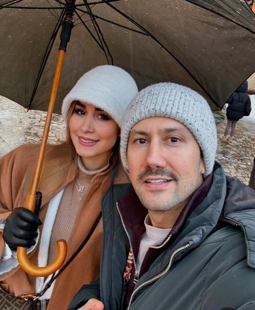 عکس/عاشقانه جدید شاهرخ استخری و همسرش عکس/عاشقانه جدید شاهرخ استخری و همسرش