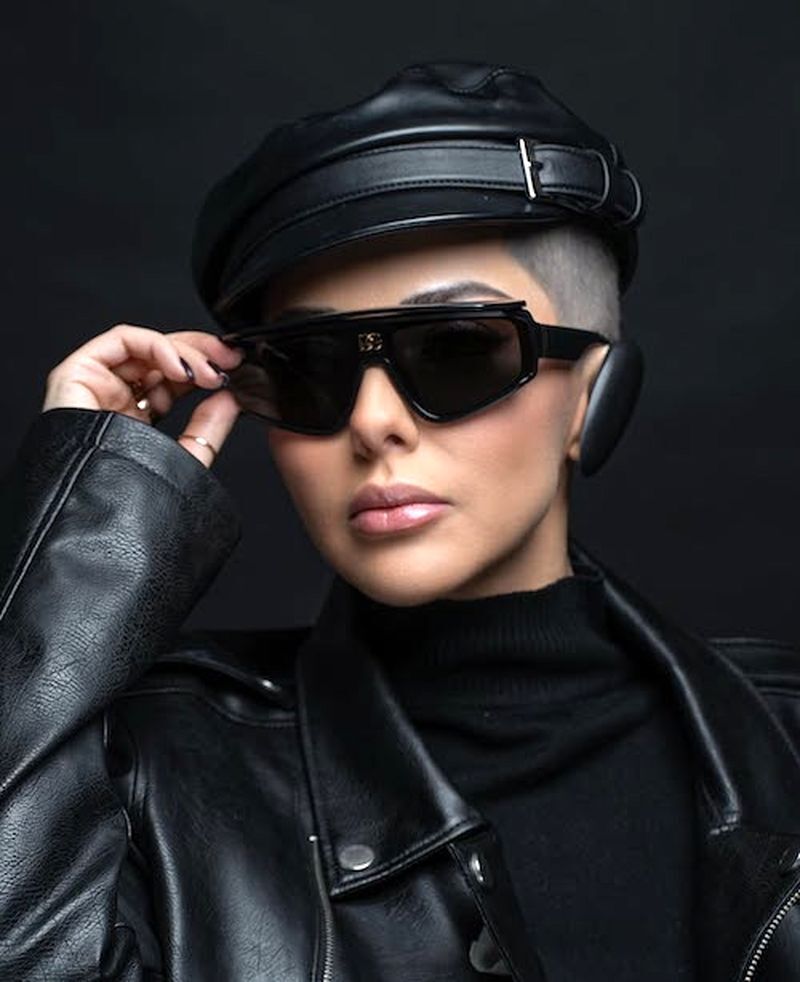 لیلا اوتادی با سر تراشیده اش استایل جدید زد / جذاب و پر ابهت!