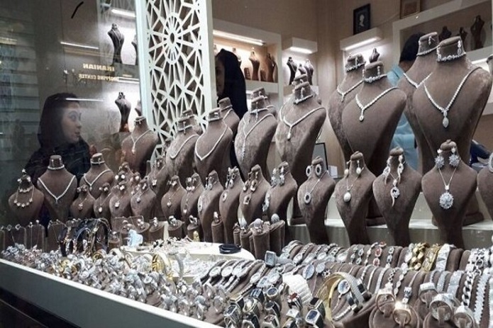 در خرید نقره باید به چه نکاتی توجه کرد؟ در خرید نقره باید به چه نکاتی توجه کرد؟