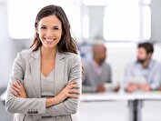 نشانه‌های زنان قوی و با اعتماد به‌ نفس