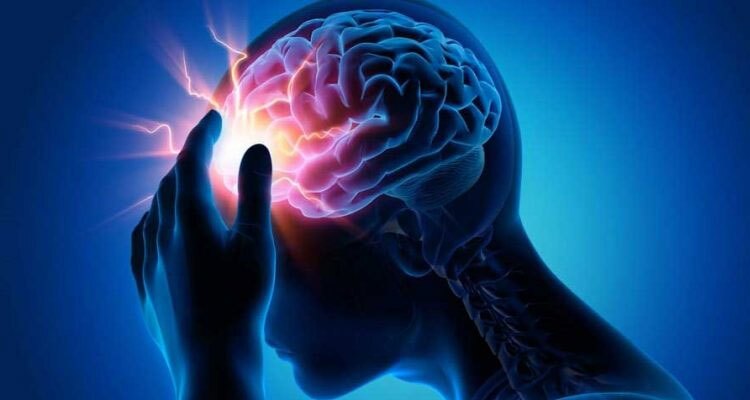 ۷ نکته مهم برای محافظت از خود برابر سکته مغزی / از قانون طلایی F.A.S.T چه می‌دانید؟