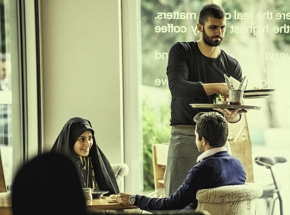 فرهنگ کافه نشینی؛ از گذشته تا امروز فرهنگ کافه نشینی؛ از گذشته تا امروز