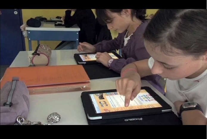 کتابخوانی دیجیتال؛ آینده مطالعه یا تهدیدی برای کتاب‌های کاغذی؟