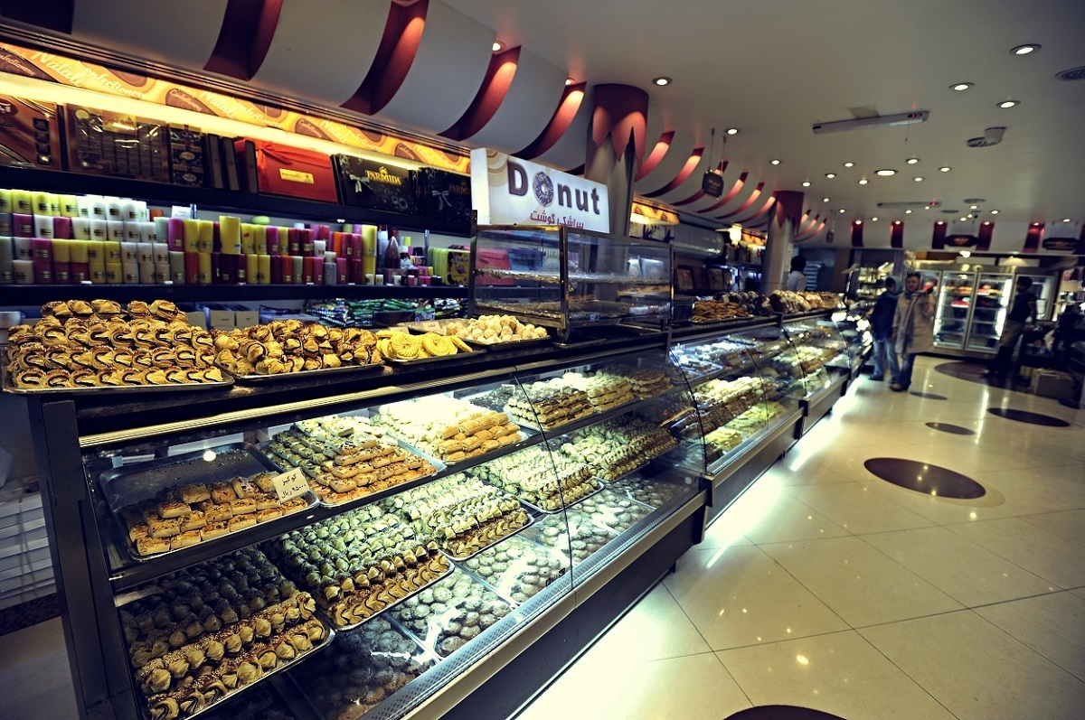 راهنمای خرید شیرینی و آجیل برای عید نوروز