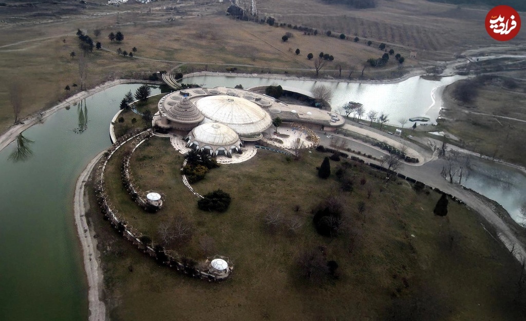 خانۀ یک میلیون دلاری شمس پهلوی؛ معماری «ارگانیک» در مهرشهر خانۀ یک میلیون دلاری شمس پهلوی؛ معماری «ارگانیک» در مهرشهر