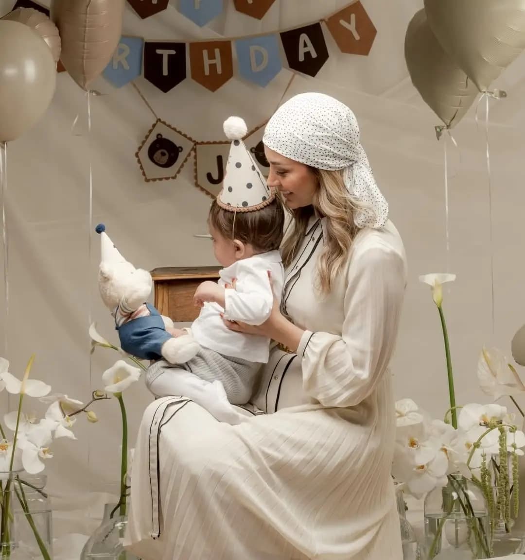 عکس جدید مینا مختاری همسر بهرام رادان در تولد لاکچری فرزندش