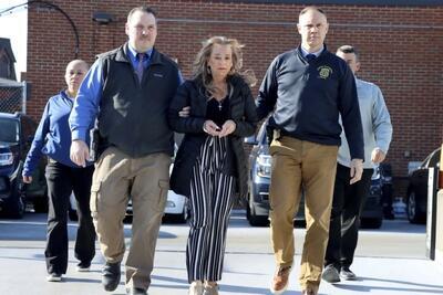 نامادری سنگدل ناپسری خود را ۲۰ سال در یک اتاق زندانی کرد نامادری سنگدل ناپسری خود را ۲۰ سال در یک اتاق زندانی کرد