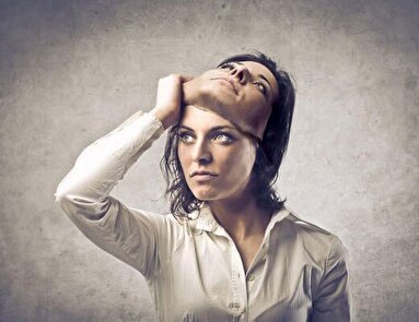 نشانه‌های یک آدم روان‌پریش