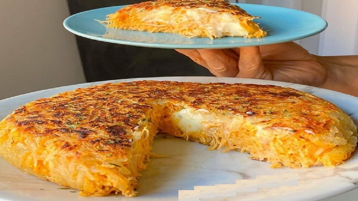 طرز تهیه کوکو سیب زمینی پنیری