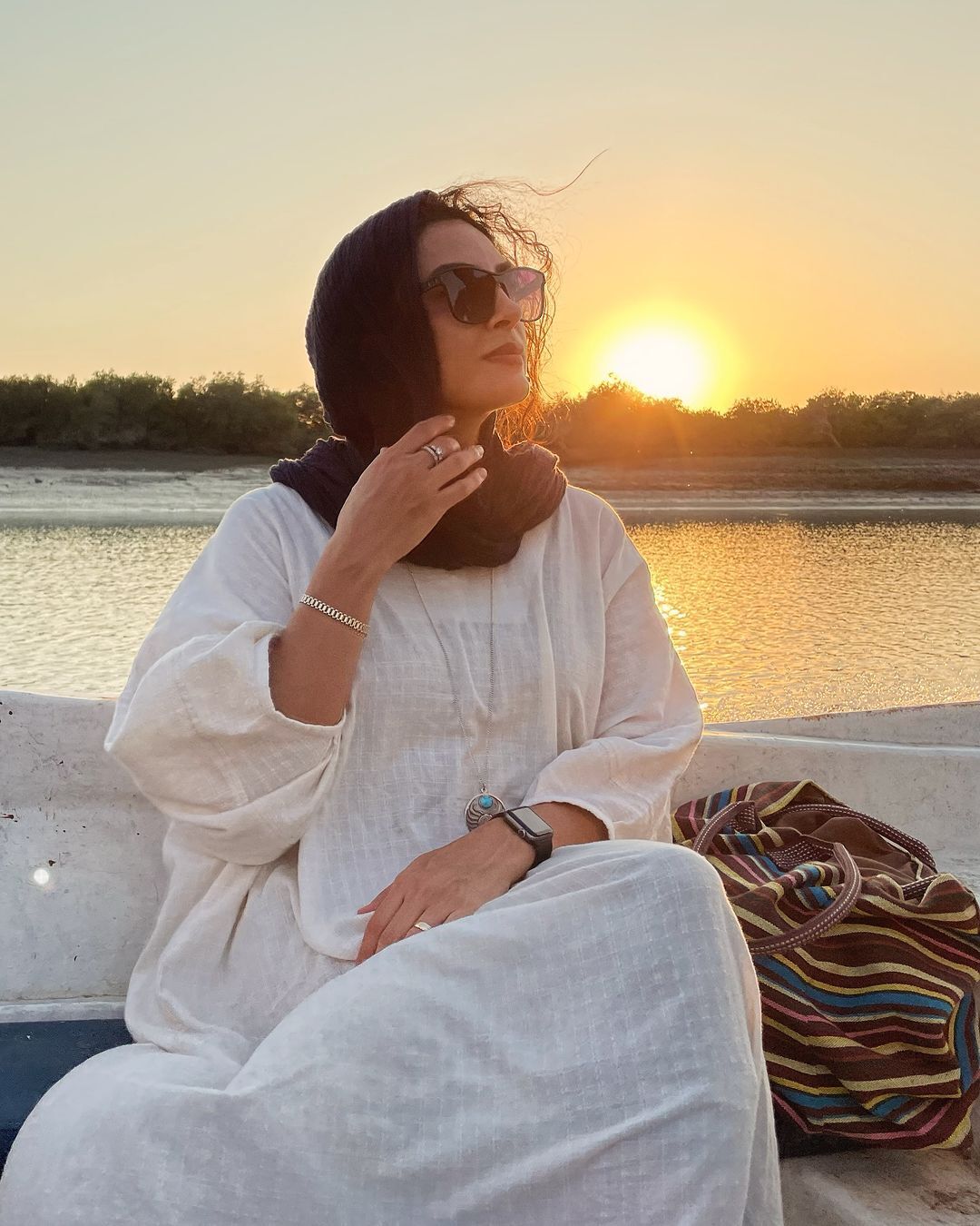 عشق و حال حدیثه تهرانی در قشم +عکس عشق و حال حدیثه تهرانی در قشم +عکس